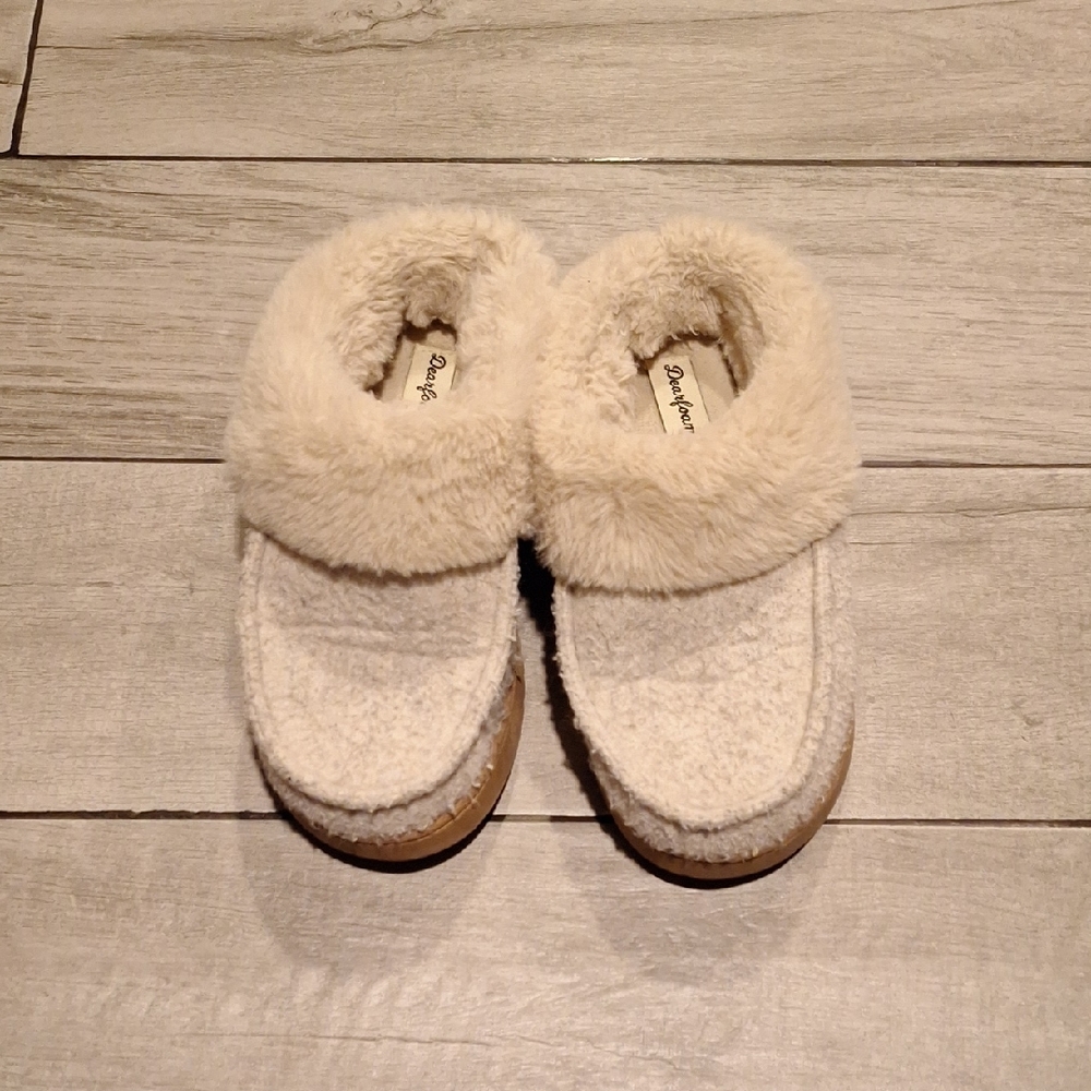 🦔Dearfoams Cream Plush Slippers💐